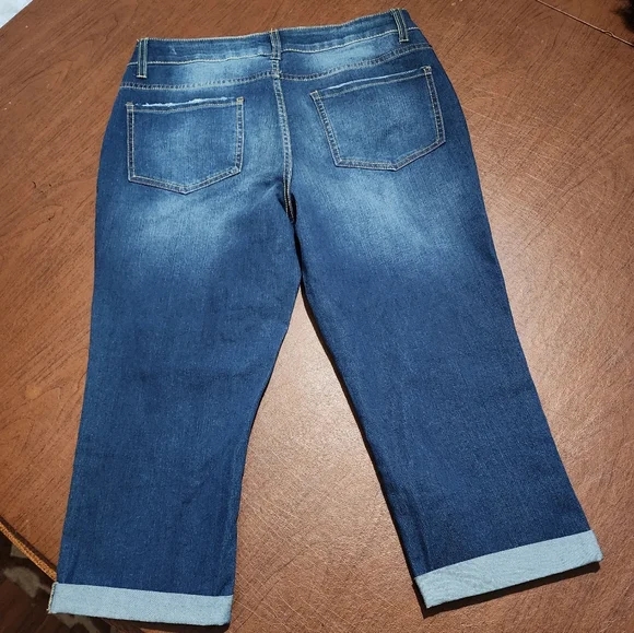 NWOT - Time and Tru Blue Jeans - Picture 6 of 6
